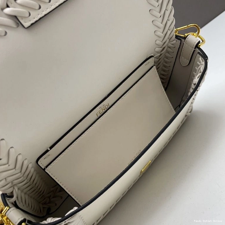 Affordable Baguette Stitching In White Medium Leather Fendi Bag 0801